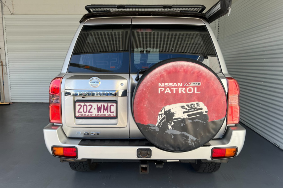 2015 Nissan Patrol Y61 GU 9 ST Wagon Image 6