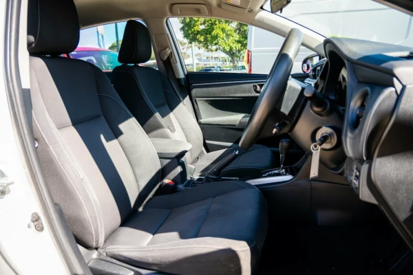 2016 Toyota Corolla ZRE182R Ascent Sedan Image 16
