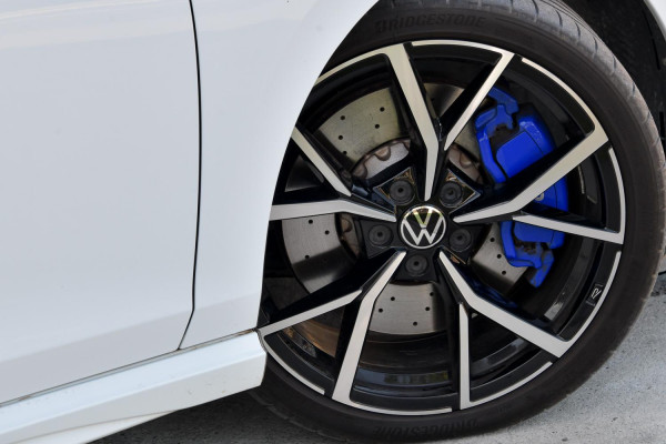 2024 Volkswagen Golf 8 R Hatch image 29