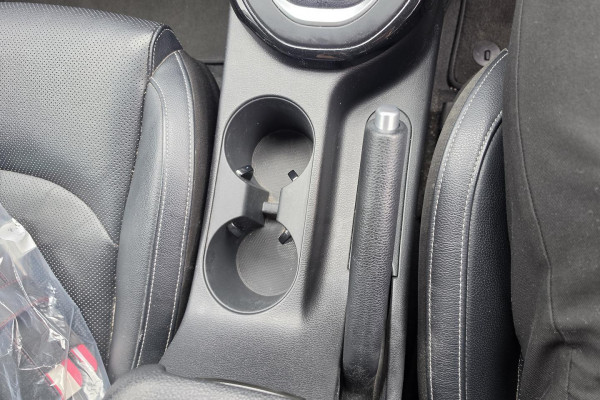 2020 MY1  Kia Cerato BD Sport+ Hatch Image 18