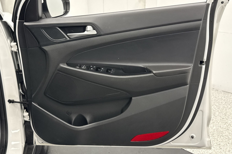 2020 MY21 Hyundai Tucson TL4 Active SUV Image 18