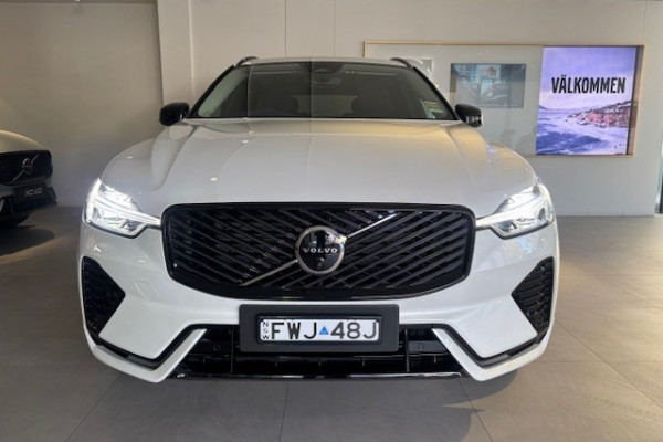 2025 MY26 Volvo XC60 UZ Plus T8 Plug-in Hybrid Dark SUV Image 8