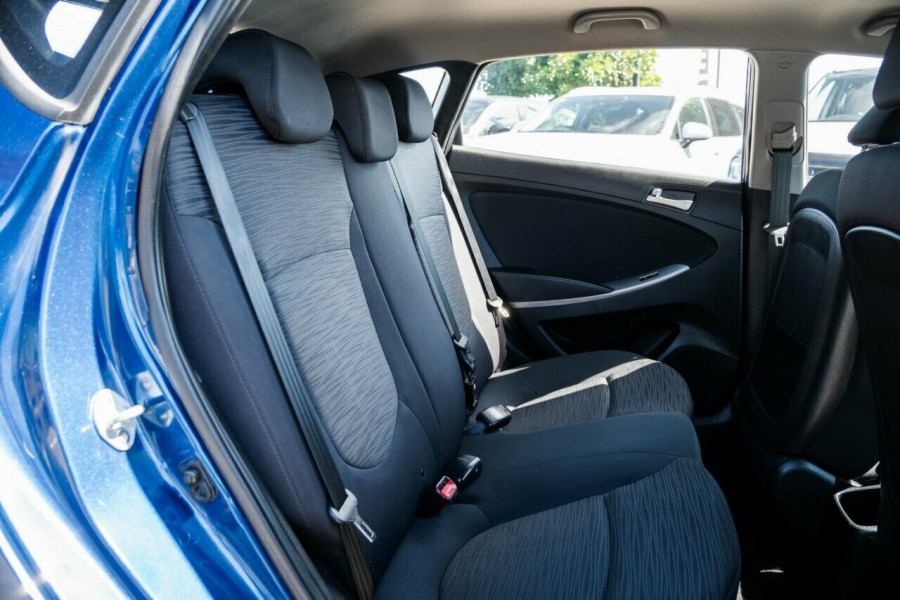 2017 Hyundai Accent RB5 Sport Hatch Image 9