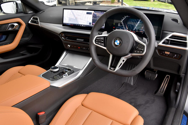 2026 BMW 2 Series G42 230i M Sport Coupe image 4