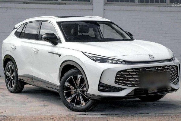 2025 MG HS AS33H Essence Hybrid+ SUV