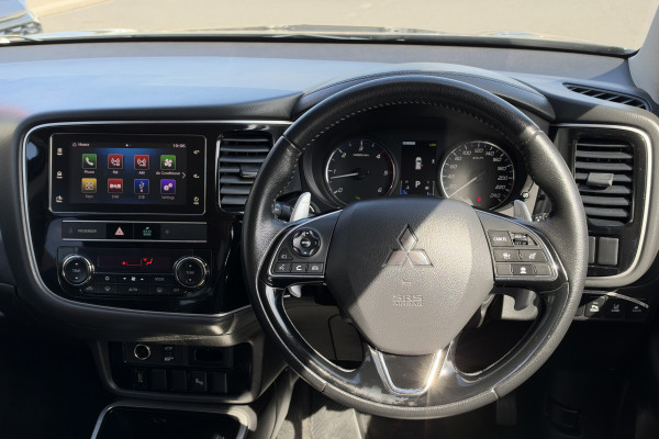 2018 MY18.5 Mitsubishi Outlander ZL Exceed SUV Image 22