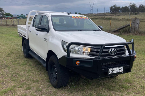 2017 Toyota HiLux  SR Cab Chassis