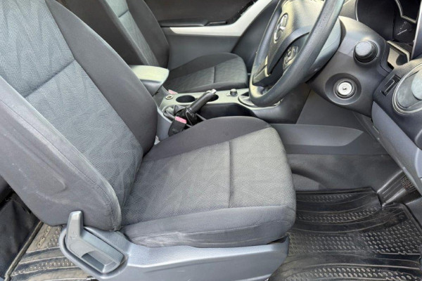 2012 Mazda BT-50 UP0YF1 XT Cab Chassis Image 5
