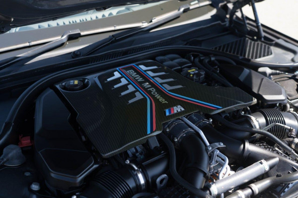 2020 BMW M8 Competition Coupe Image 13