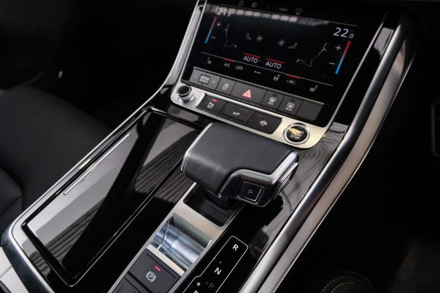 2026 MY25 Audi Q7 4M TFSI 250kW S line SUV