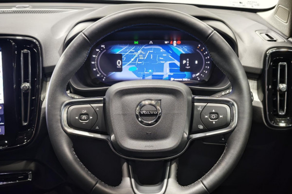 2025 MY26 Volvo XC40 XZ Ultra B4 Bright SUV Image 11