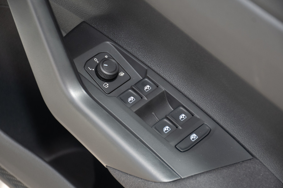 2025 MY26 Volkswagen Polo AE 85TSI Life Hatch Image 16