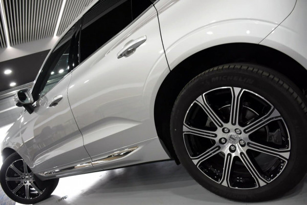 2018 MY19 Volvo XC60 UZ D4 Inscription Suv