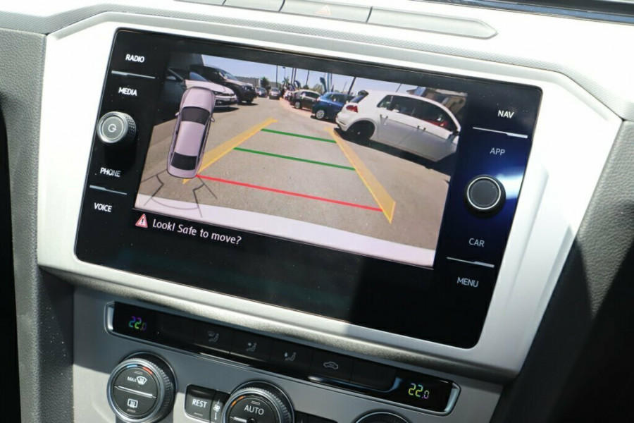 2019 Volkswagen Passat B8 132TSI Sedan Image 16