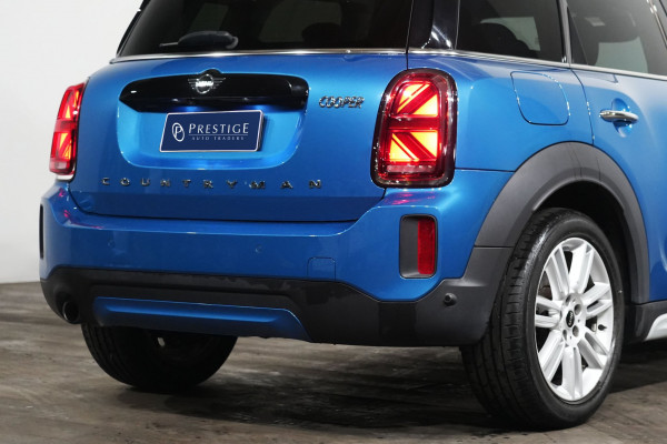 2021 MINI Countryman C Classic SUV Image 8