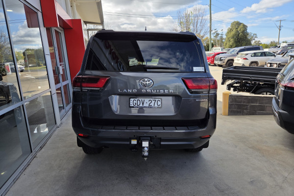 2023 MY24 Toyota LandCruiser FJA300R Sahara SUV Image 8