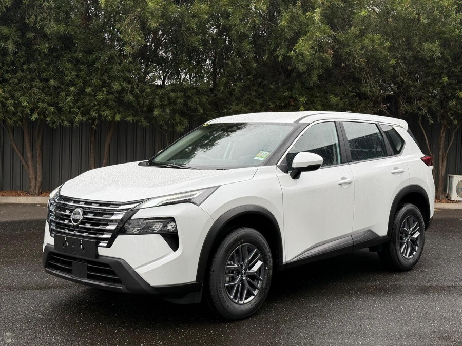 2026 Nissan X-Trail T33 ST SUV Image 4