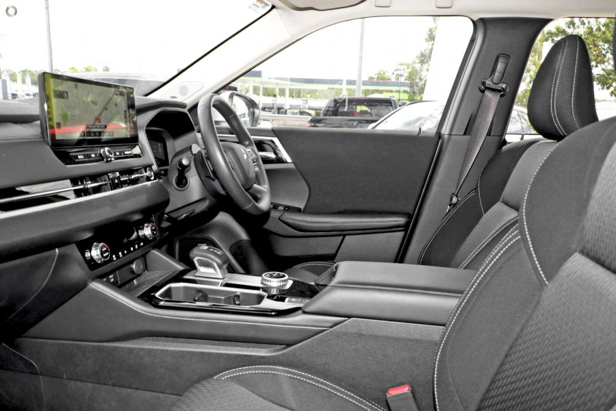 2026 Mitsubishi Outlander ZM ES SUV Image 7