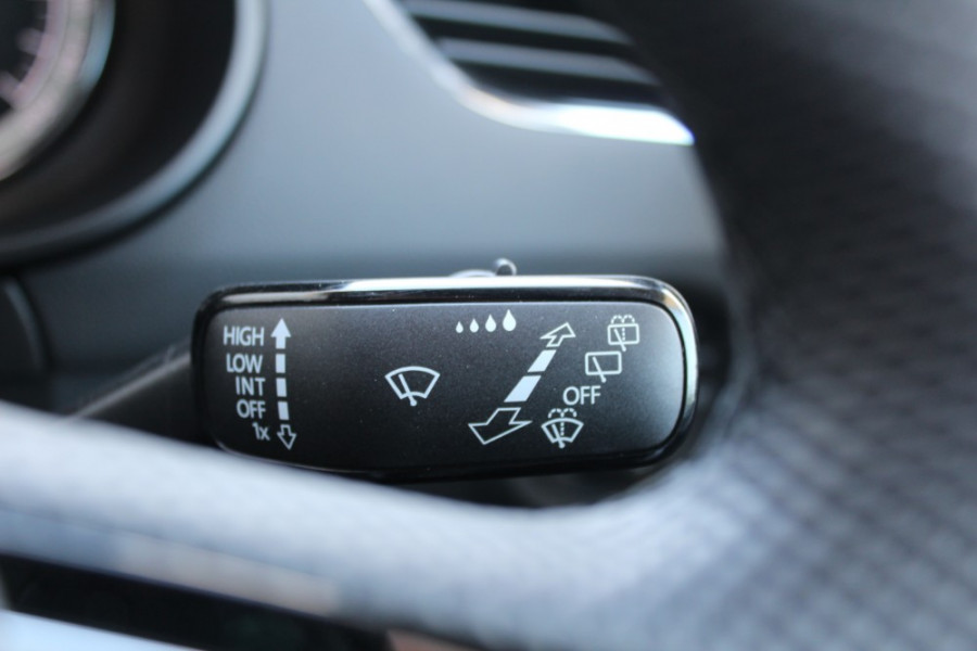 2018 MY19 Skoda Octavia NE Sport Wagon Wagon Image 15