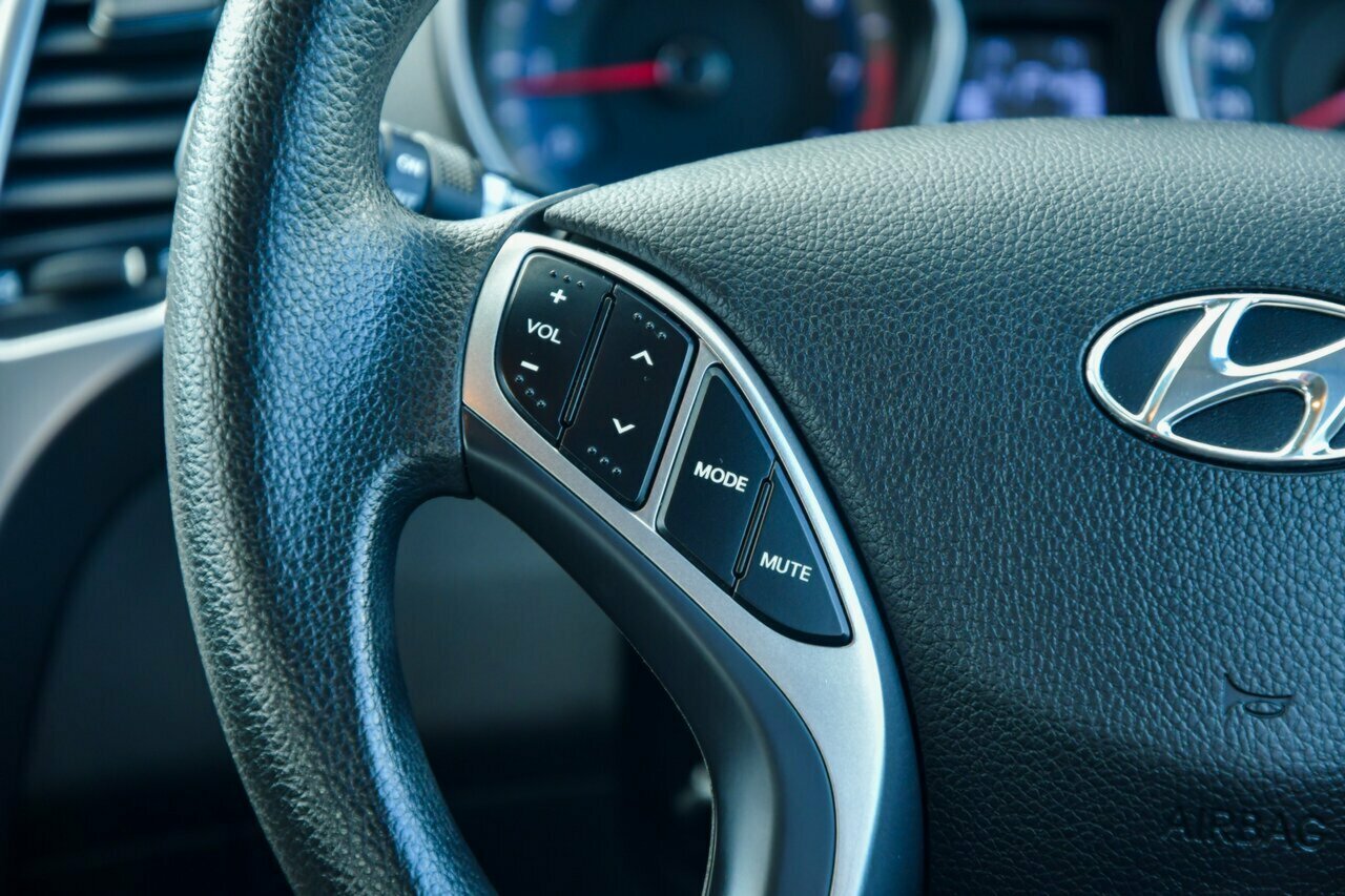 2013 Hyundai i30 GD Active Hatch Image 9