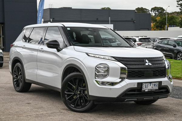Mitsubishi Outlander Black Edition ZM