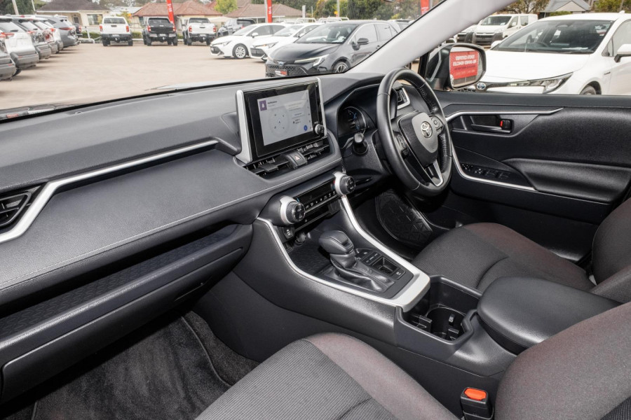 2025 Toyota RAV4 AXAH52R GX SUV Image 8