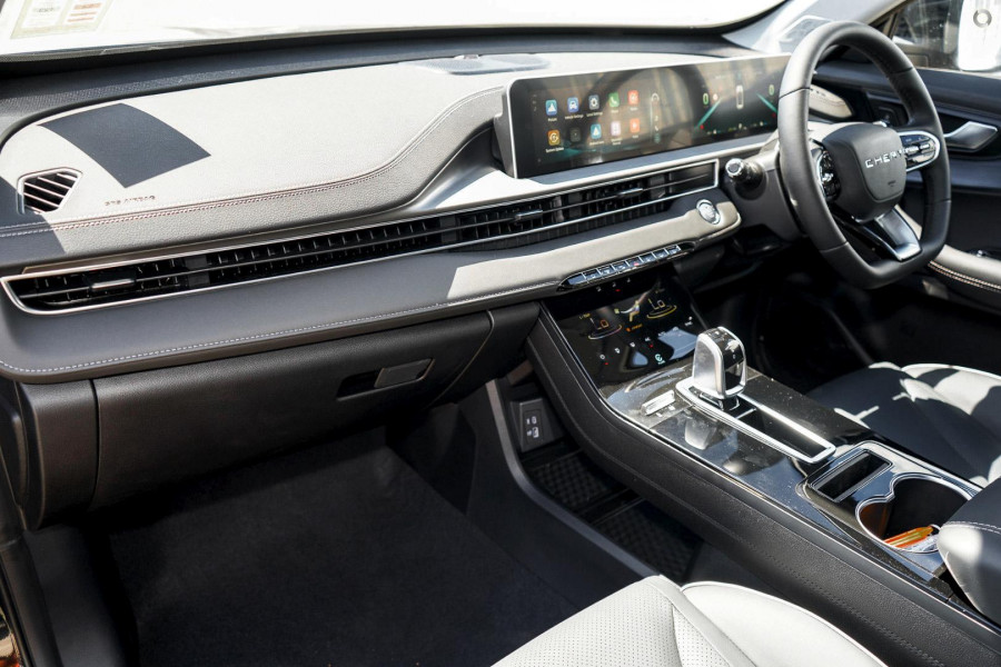 2026 Chery Tiggo 4  Hybrid Ultimate SUV Image 6