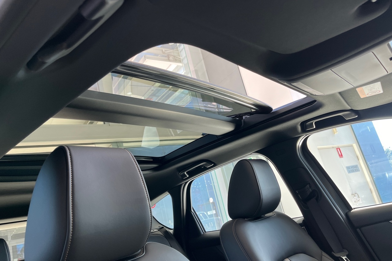 2024 MY23 Mazda CX-60 KH G40e Azami AWD SUV Image 22