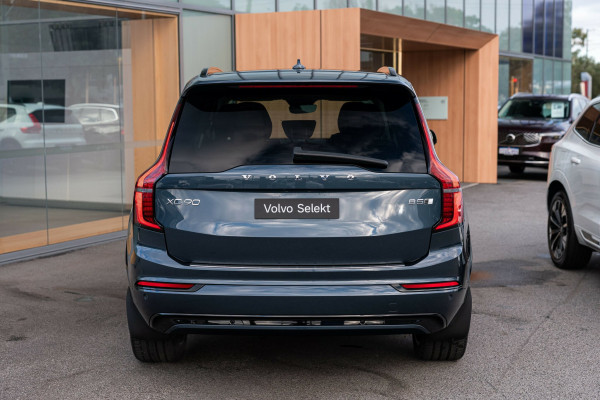 2025 MY26 Volvo XC90 L Series Ultra B5 Dark SUV Image 7