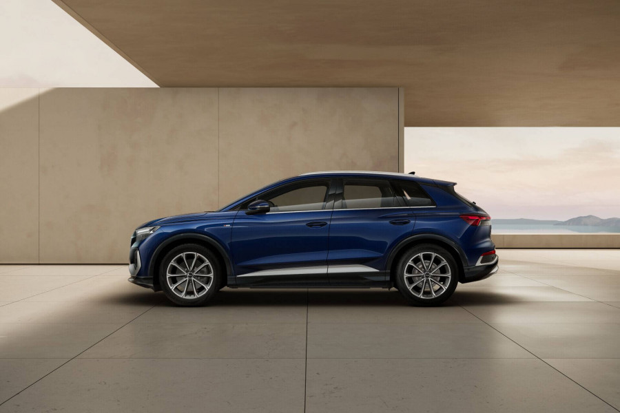 2025 MY24 Audi Q4 e-tron F4 55 SUV
