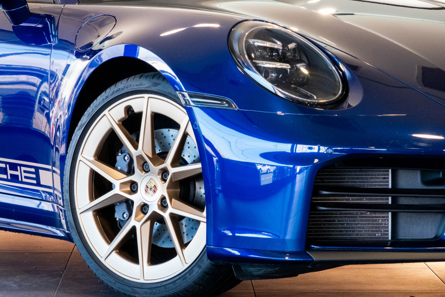 2024 MY25 Porsche 911 992 Carrera Convertible