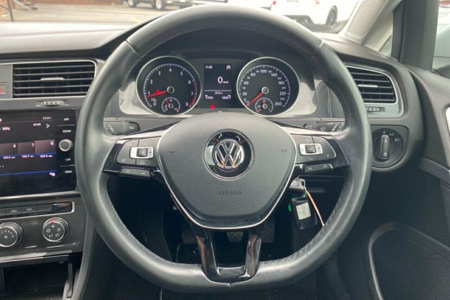 2017 MY18 Volkswagen Golf 7.5 110TSI Hatch Image 15