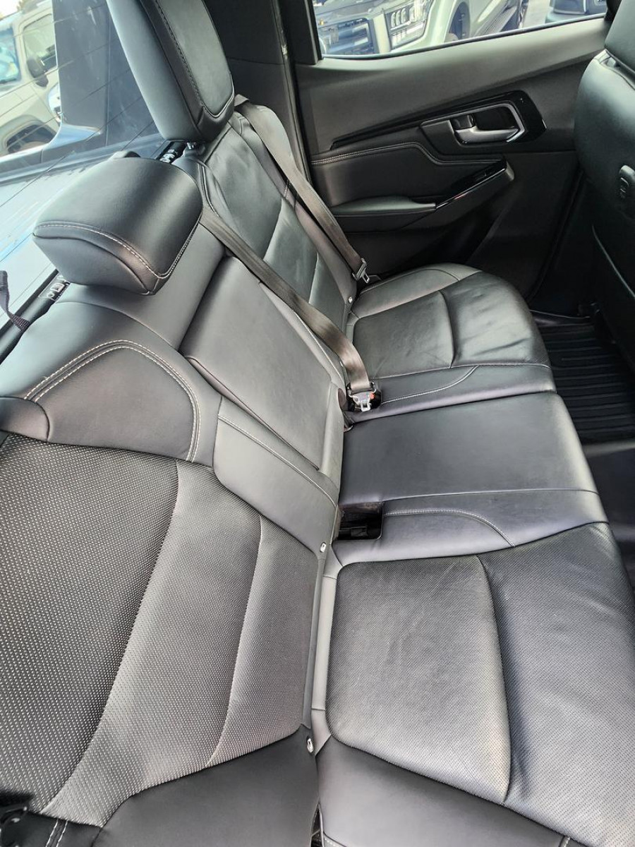 2021 Isuzu D-MAX RG X-TERRAIN Ute Image 11