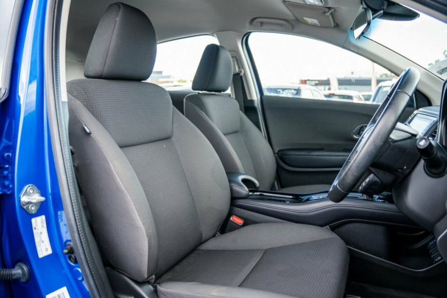 2021 Honda HR-V  VTi-S SUV Image 17