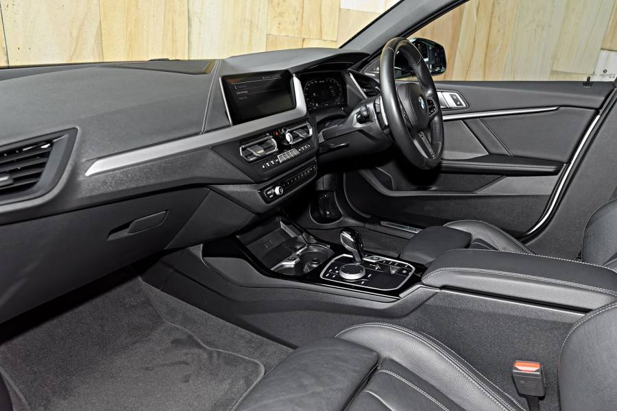 2022 BMW 1 Series F40 M135i xDrive Hatch