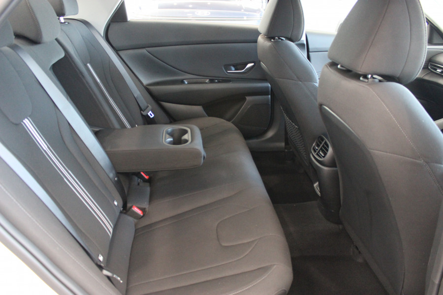 2025 Hyundai i30 CN7.V2  Sedan Image 11