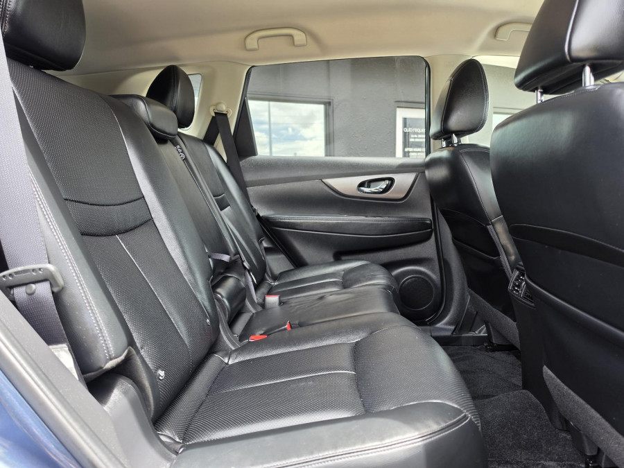 2015 Nissan X-Trail T32 ST-L SUV Image 17