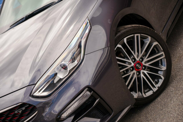 2019 Kia Cerato BD GT Hatch Image 6