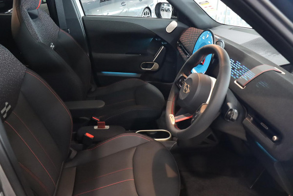 2025 MINI Aceman J05 JCW E Favoured Hatch image 14