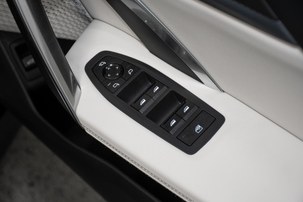 2026 BMW iX1 U11 xDrive30 M Sport SUV image 17