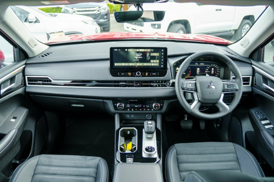 2025 Mitsubishi Outlander ZM Aspire SUV Image 19