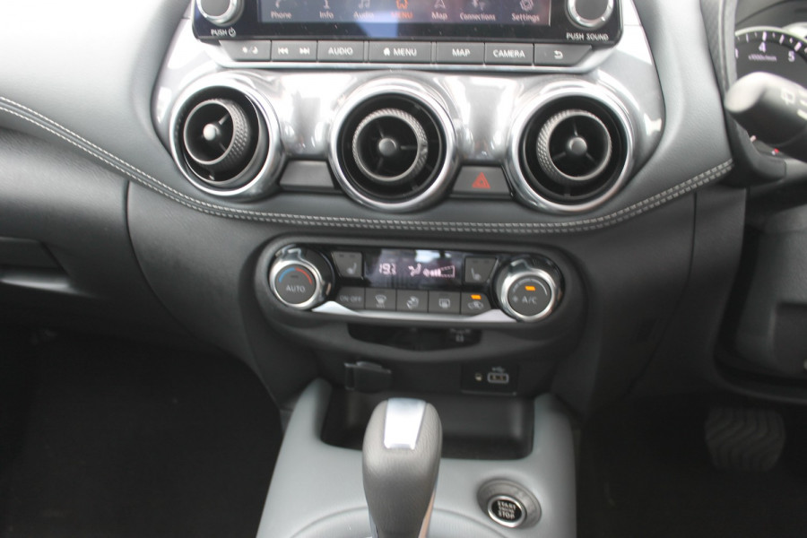 2020 Nissan JUKE F16 ST-L Suv Image 10