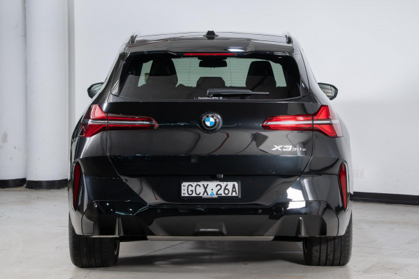 2026 BMW X3 G45 30e xDrive SUV image 5