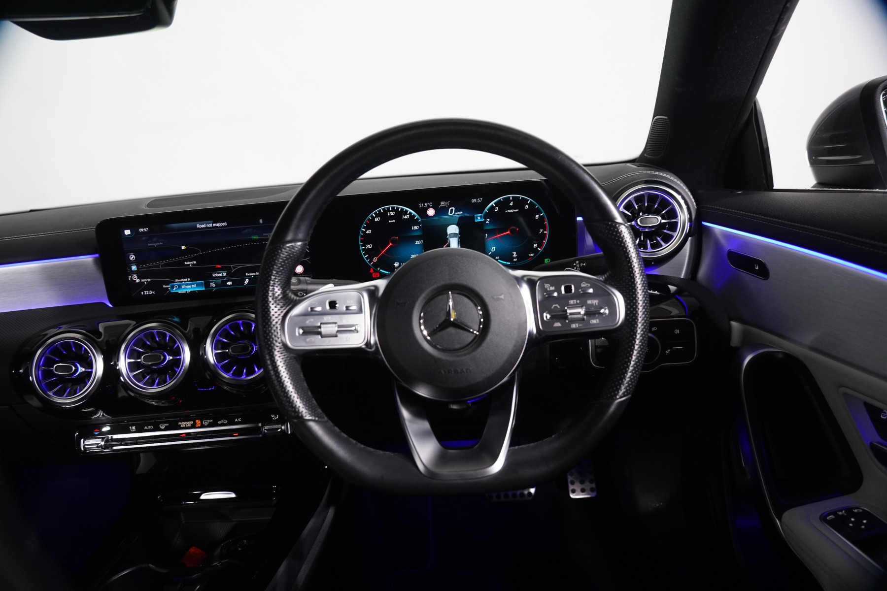 2022 Mercedes-Benz Cla 200 Coupe Image 14