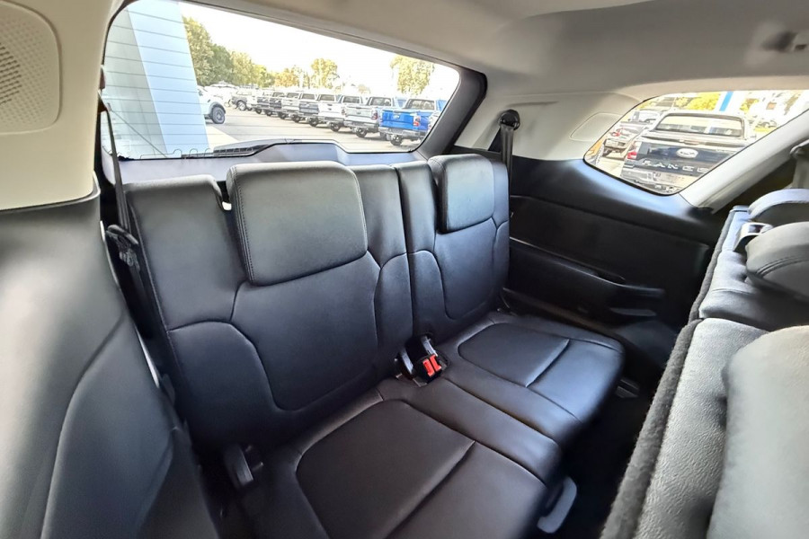 2024 Ford Everest Sport Wagon Image 12