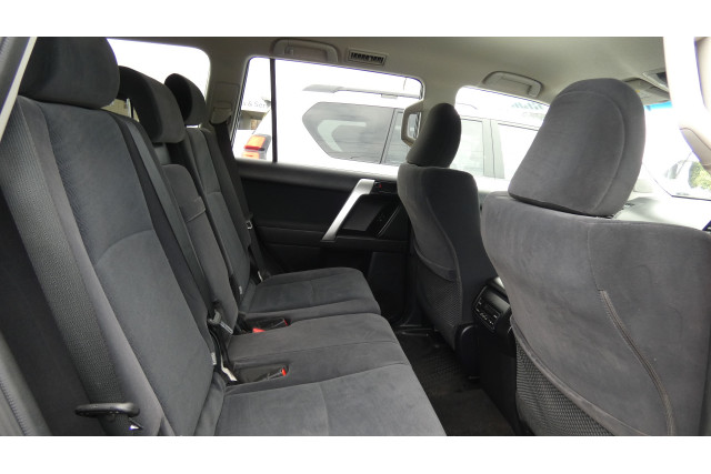 2023 Toyota LandCruiser Prado GDJ150R GXL SUV Image 10