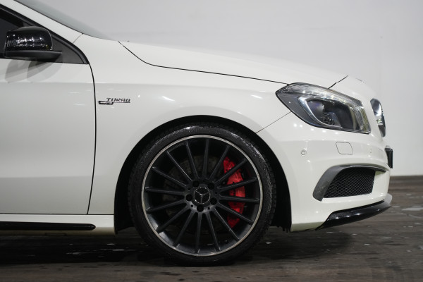 2015 Mercedes-Benz A-Class A45 AMG Hatch image 5