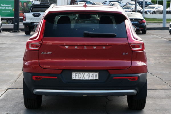 2022 MY23 Volvo XC40 XZ Plus B4 SUV Image 5