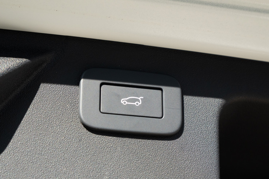 2026 Land Rover Discovery Sport L550 P250 Metropolitan SUV