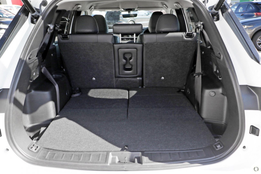 2025 Mitsubishi Outlander ZM Aspire SUV Image 13
